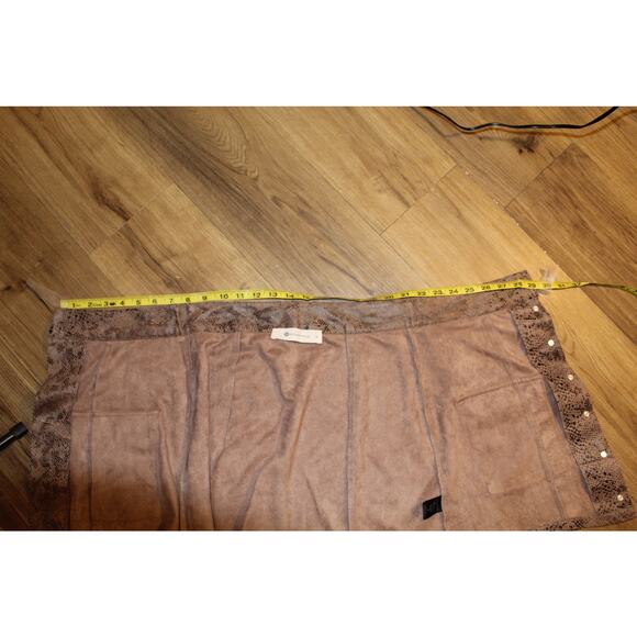Olivaceous x The Impeccable Pig Faux Suede Snakeskin Mini Skirt Brown M - Picture 4 of 6